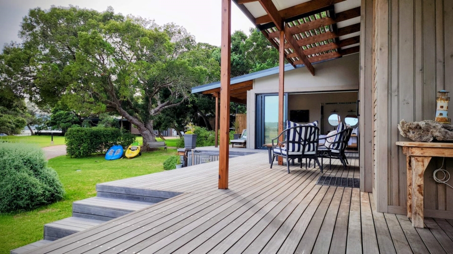 3 Bedroom Property for Sale in Brenton On Lake Western Cape